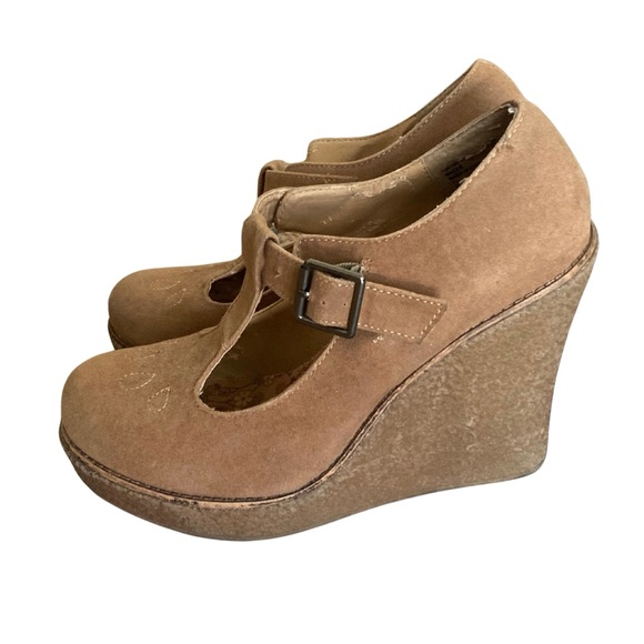 Rock & Rose By Zigi Tan T-Strap Wedges Size 7.5 - Picture 4 of 9